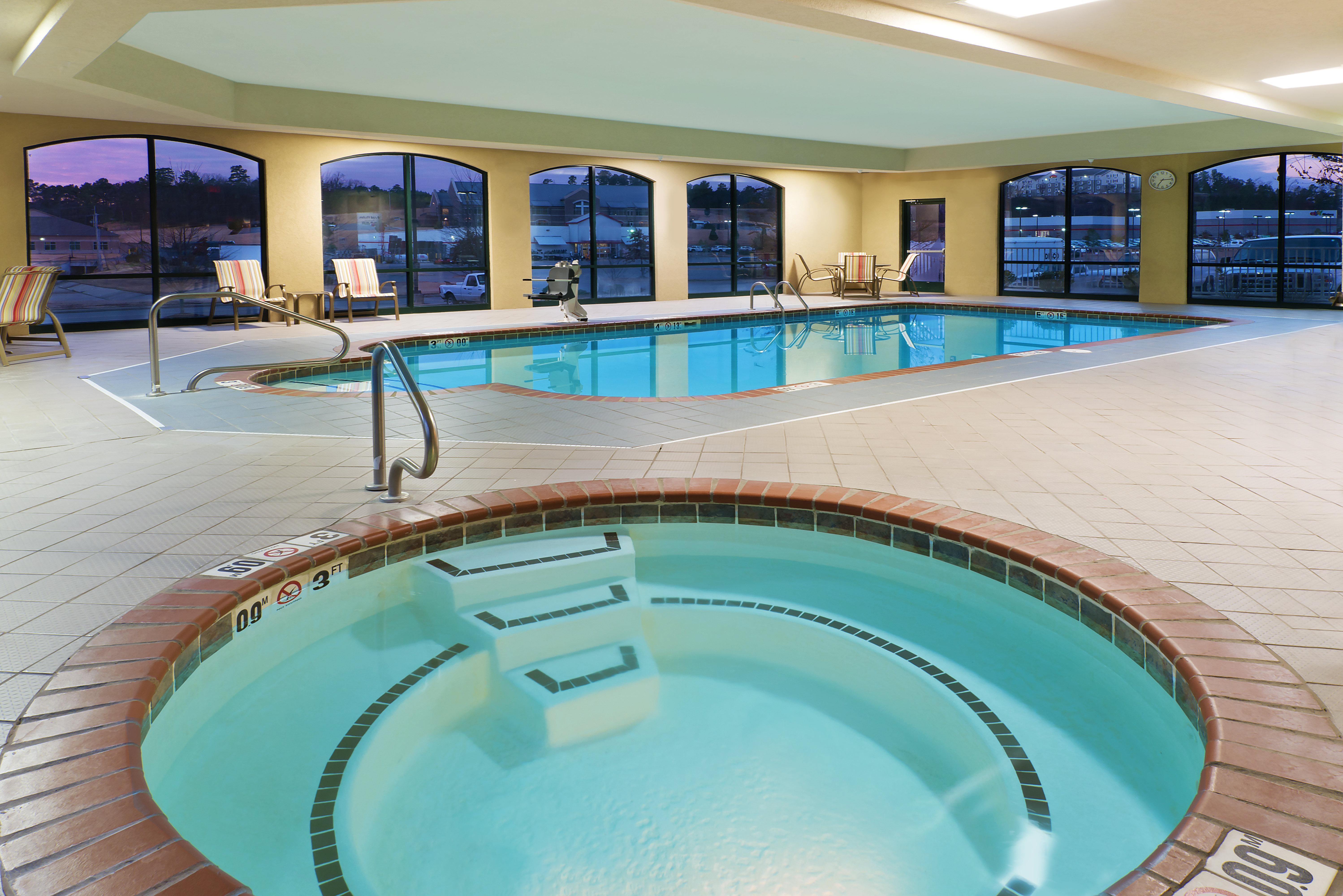 Holiday Inn Express Suites Little Rock West By Ihg מראה חיצוני תמונה