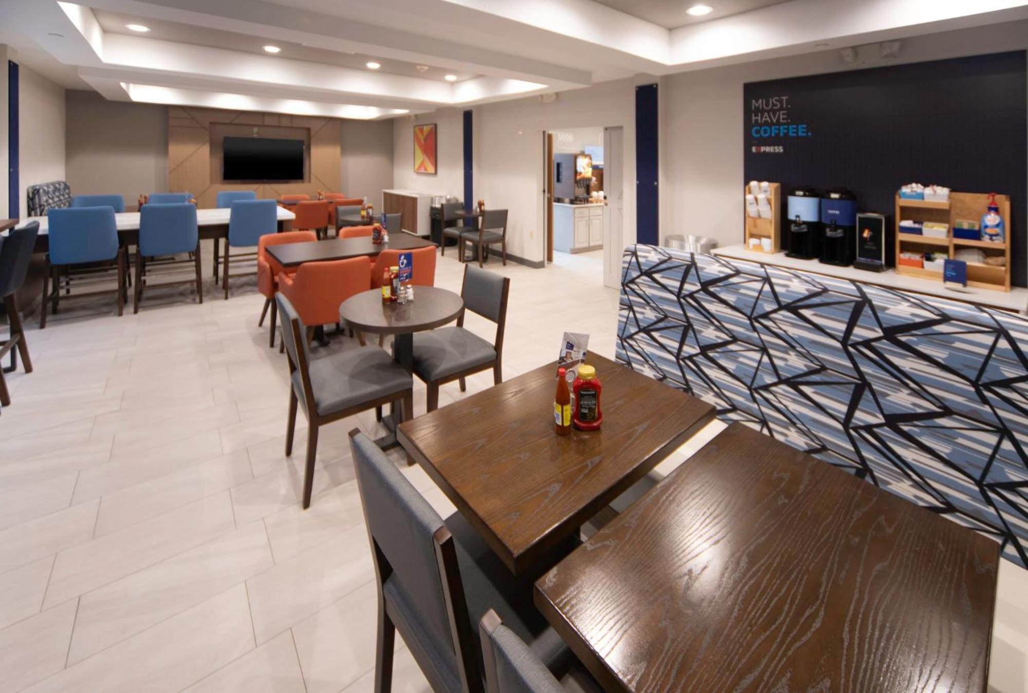 Holiday Inn Express Suites Little Rock West By Ihg מראה חיצוני תמונה