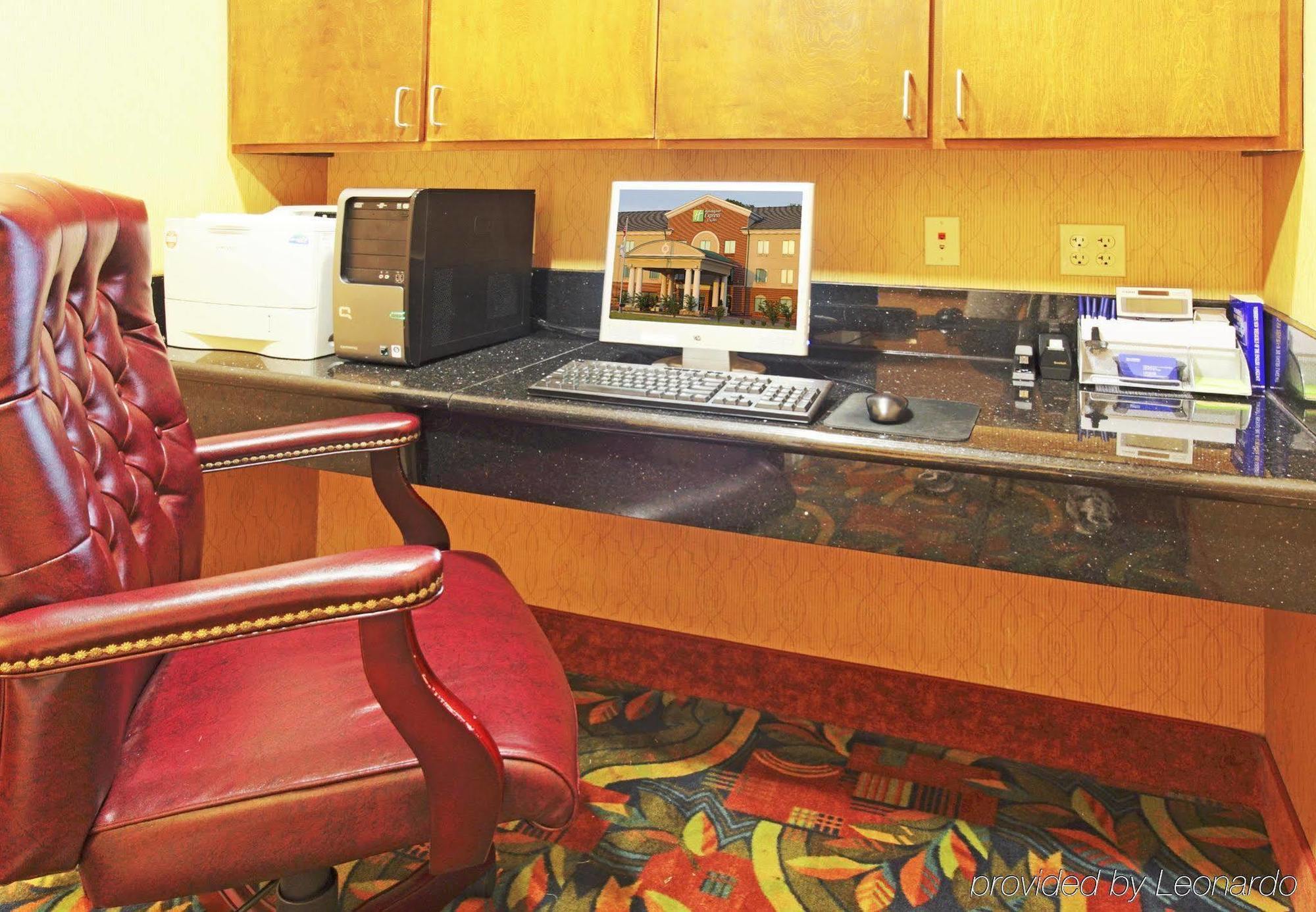Holiday Inn Express Suites Little Rock West By Ihg מראה חיצוני תמונה